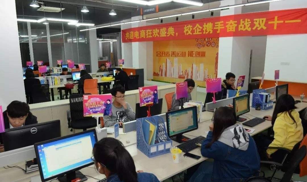 ##我国目前“严重的饱和”的3大专业,毕业就等同失业,学弟学妹们要留意了!