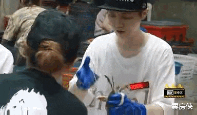 黄渤|当邓超鹿晗陈赫集体被黄渤KO，跑男+鸡条巅峰期内味儿又回来了