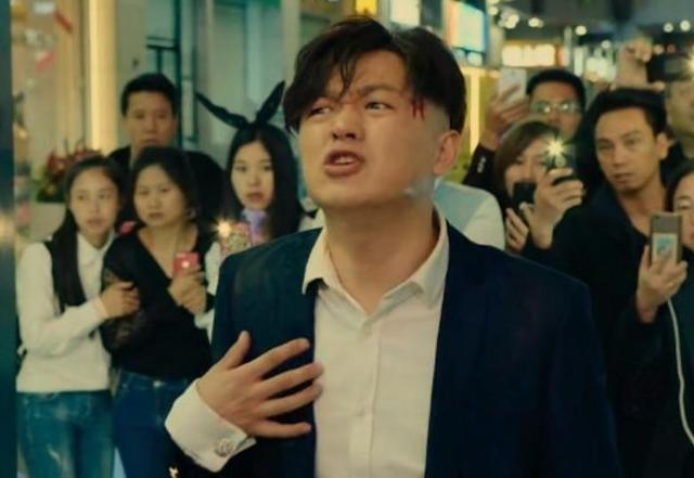 黄一|?拿着高片酬“演一部黄一部”？四到处托关系讨要角色，吃相太难看！