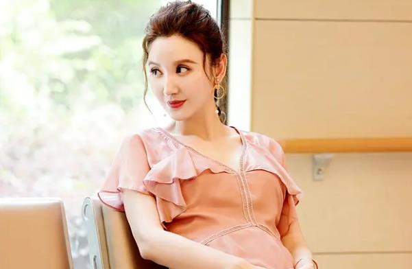 【张乘乘】安家：张乘乘为何不顾一切生孩子？律师一句话道出原因，好心机！