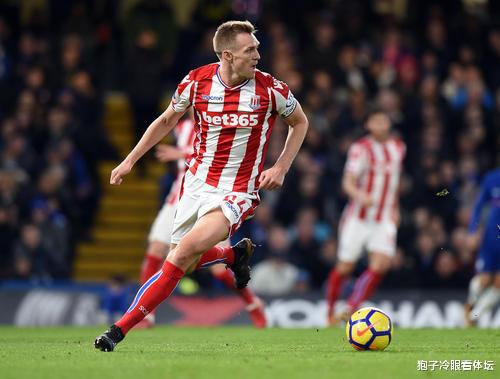 曼联▲停摆期退役第1人 英超王牌被病毒击败 曼联十冠功臣+国家队队长