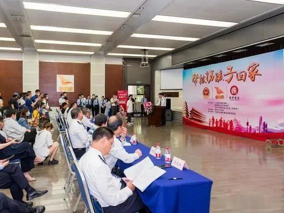 [龙虾]寻子32年，陕西这位母亲终于找到了丢失的儿子！