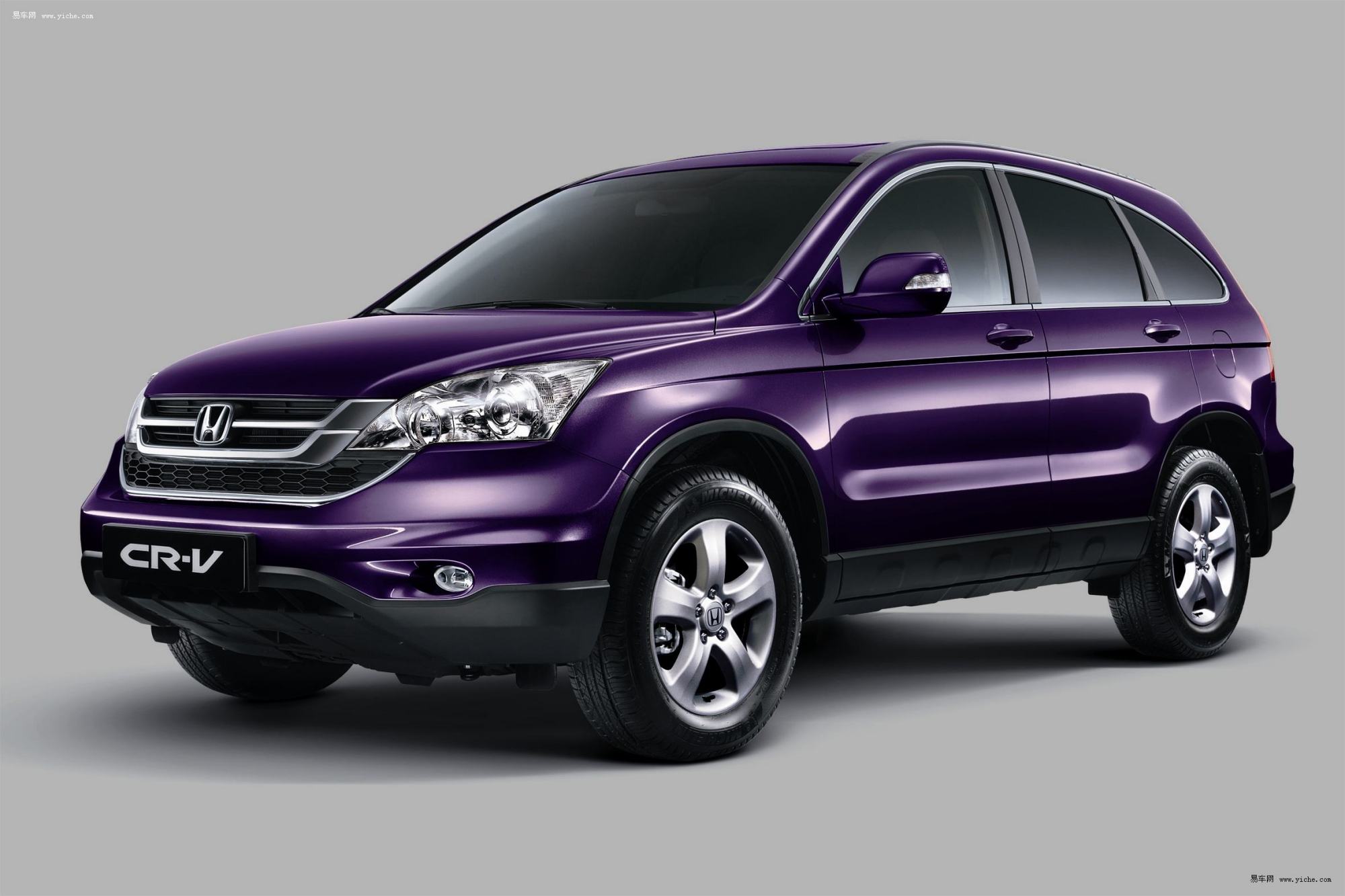 SUV|想要SUV，它的缺点大于优点，实用性反而不如轿车