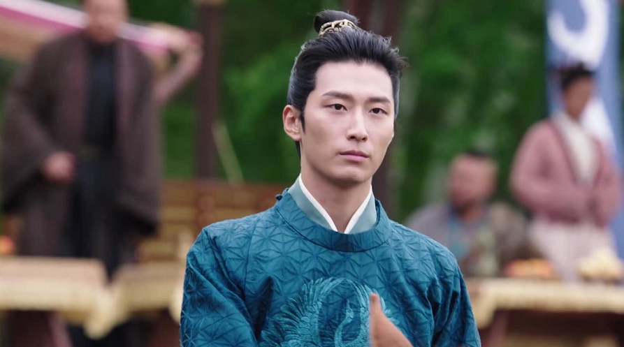 谭松韵|谭松韵新剧彻底扑了？论热度不及《如意芳霏》，论人气不及鞠婧祎