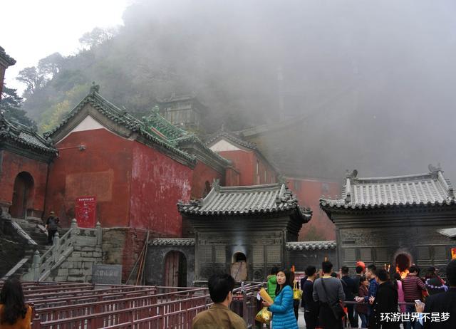 武当山|中国有“天下第一仙山”的景区,门票高达243元,游客却认为值得