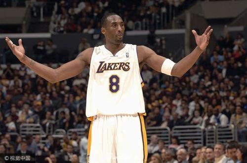 「科比·布莱恩特」巅峰科比交易价值几何：07年要求被交易，各球队报价令人惊呆嘴巴