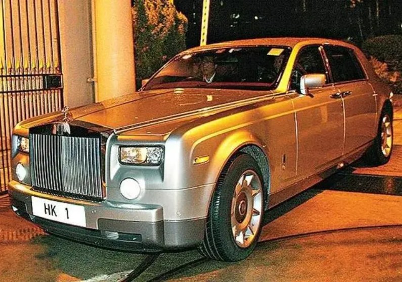 何鸿燊■一代赌王逝世，辉煌人生，传奇座驾