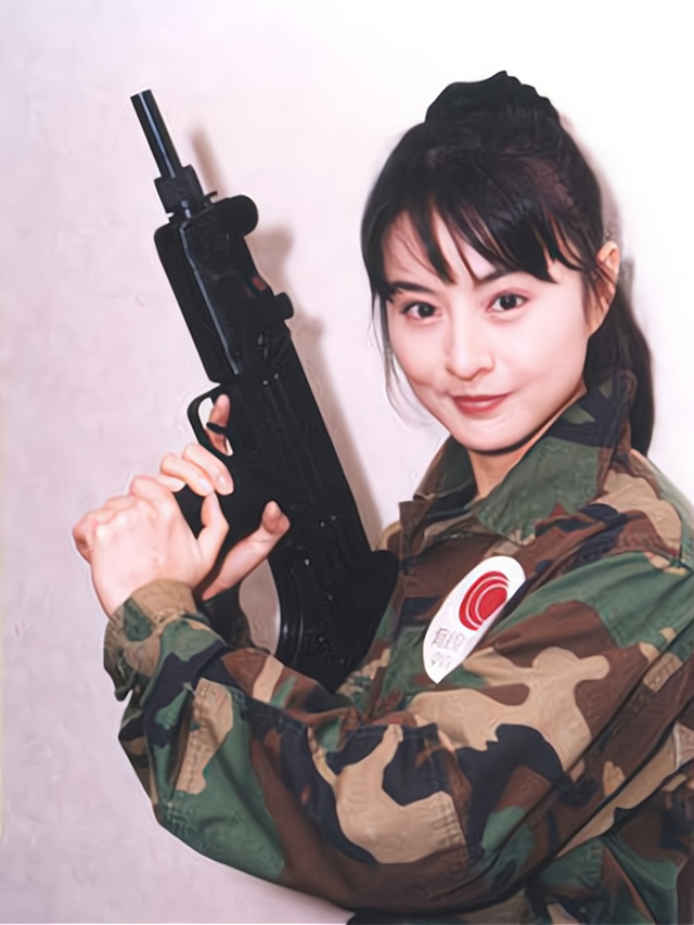 李赛凤|一代侠女李赛凤：15岁出道，24岁退圈，现在还是单身，她过得怎样