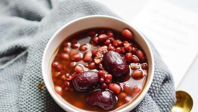 「红豆」50岁的姑姑从未被叫过阿姨，全是它的功劳，每天一碗，面如桃花！