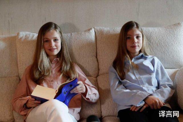 「西班牙」西班牙公主首次视频会，14岁未来女王C位，流利加语被国王赞蜕变