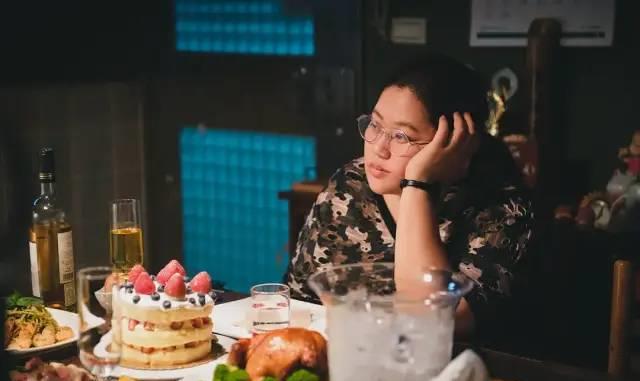 女孩|30岁、未婚、105公斤的女孩，阿娟的故事让人警醒