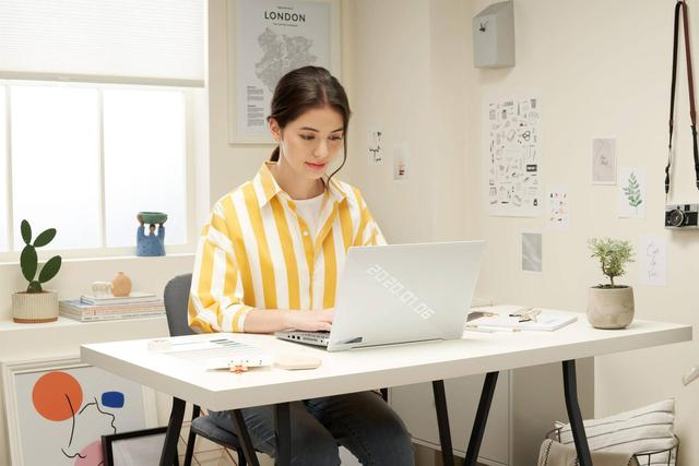 华为|创新体验与设计！ROG站稳高端笔电市场，幻系列成最大黑马