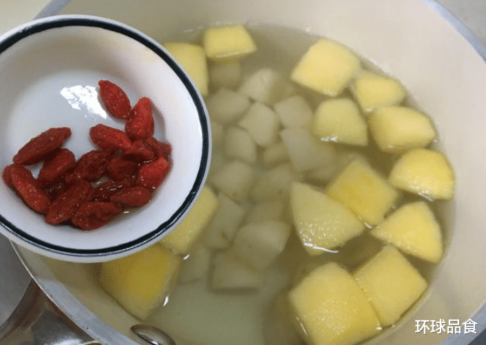 苹果|苹果和它是绝配，等于天然“止咳方”，止咳润肺，冬天不咳嗽！