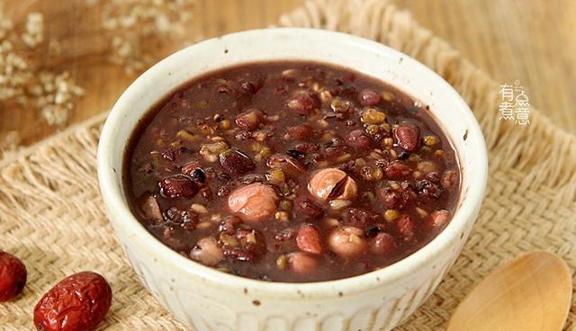 八宝粥|明日小雪,别忘给家人煮这粥,香甜软糯,早餐吃最好,暖和又管饱