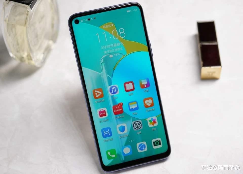 荣耀30s|荣耀30S对上Redmi10X，两千价位、配置相当，销量却差了5倍
