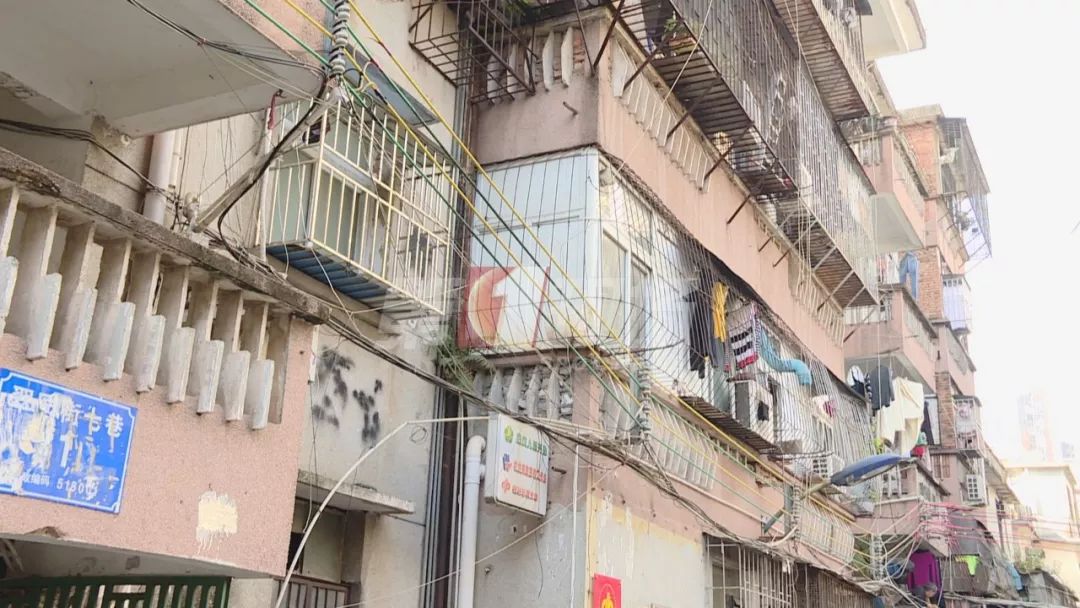 深圳老夫妻卖房，一个转手被骗上百万差价？真相是...