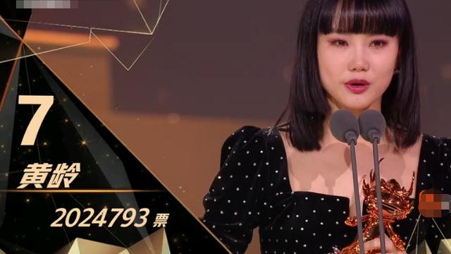 宁静|《浪姐》后台采访堪称修罗场,穿不同队服公开抱团,出道即解散?