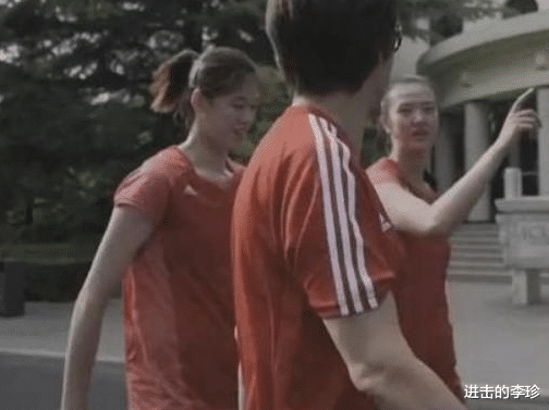 【女排】女排迎来坏消息!李盈莹、张常宁状况令人担忧,郎平表达“不满”