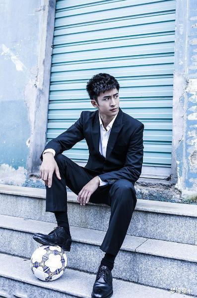 「运势」5月初，念念不忘，姻缘再续的星座，桃花再度盛开甜蜜再现难自拔