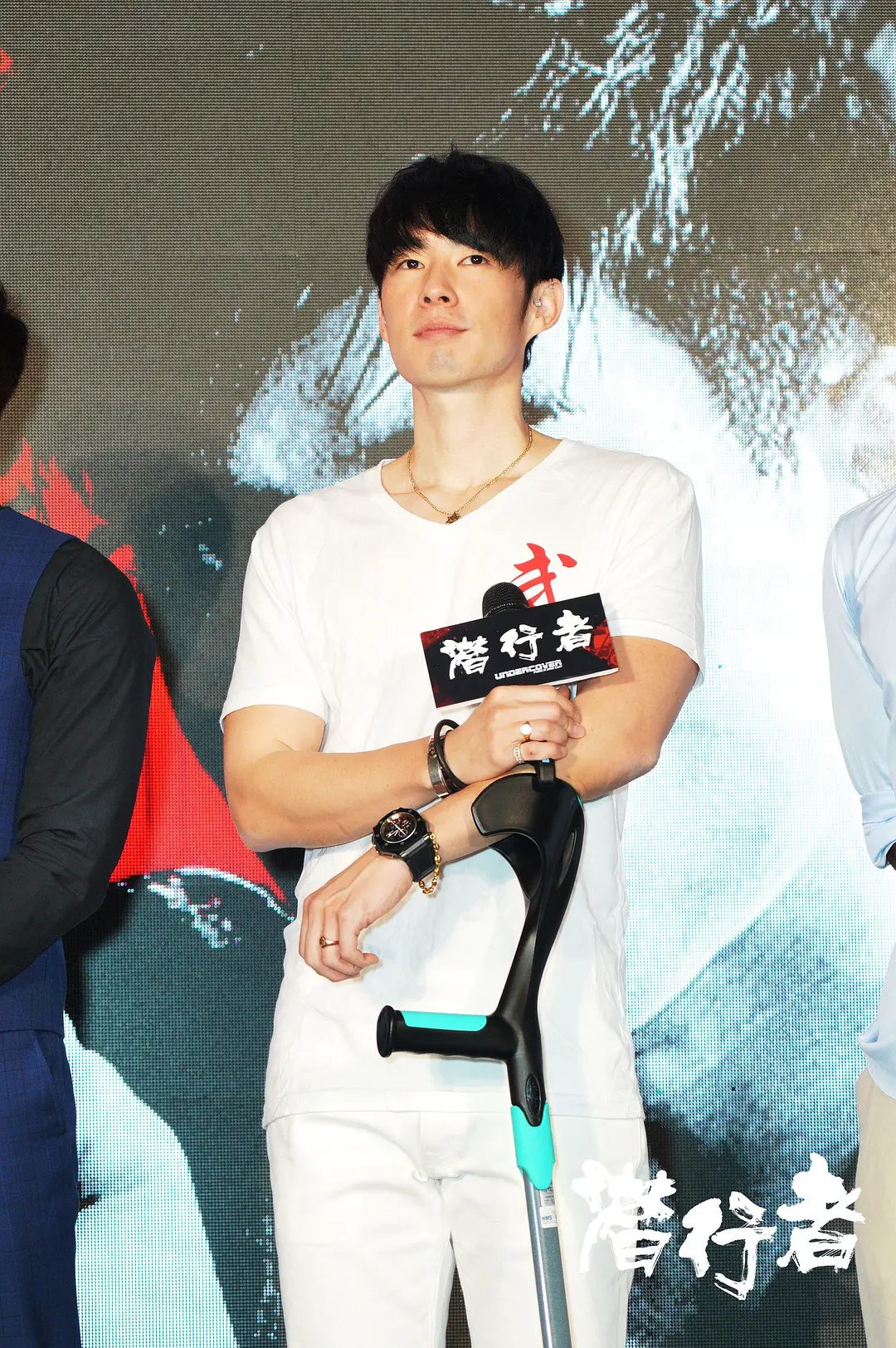 谢霆锋：上映第5天就“0票房”，这部汇集了13位明星的电影凉了，谢霆锋也救不了