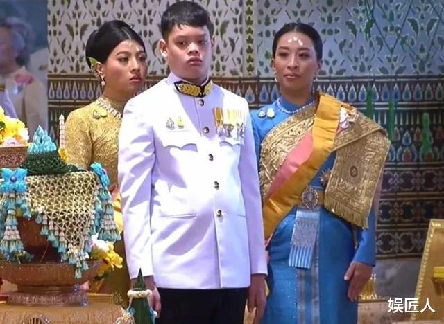 15歲泰國王子面臨出局！泰王首次為海外長子慶生，王儲位真的懸瞭-圖5