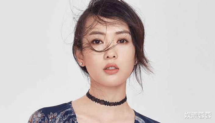 童谣|背地里与男人关系混乱的“伪清纯”女星，最后一个我惊了！