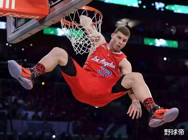 詹姆斯·哈登@格里芬总得分13479，库里16419，哈登最恐怖，比麦迪15年总和还多