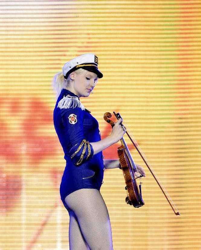 撒贝宁|娶“洋媳妇”有风险？撒贝宁老婆原来是加拿大芭比，现在成了土肥阿姨