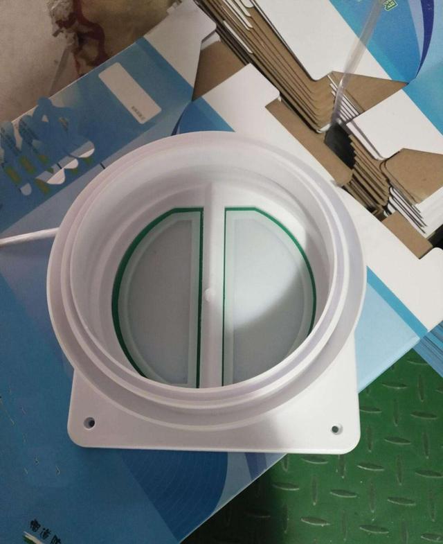 「」有油烟机厨房油烟很严重?止逆阀在作祟,选错材料3年换两仍然坏