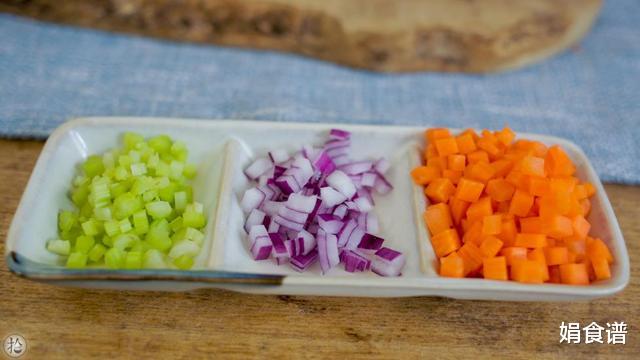 芋头|超实惠的“生发粥”,一碗成本5块钱,不愁头发大把大把掉了