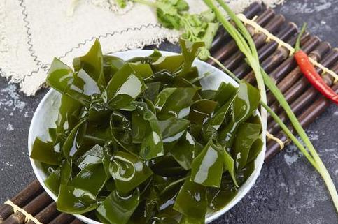 海带|好好的海带，为啥非要打个结？老板说出实情，原来其中这么多门道