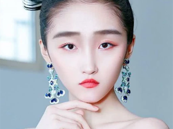 【李荣浩】当明星换上“李荣浩眼睛”,王一博还行看到易烊千玺,脱粉了!