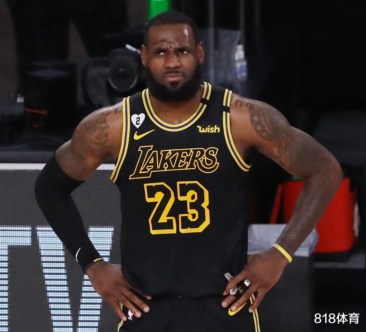 吉米·巴特勒|詹皇炮轰裁判: 几个疑问判罚送巴特勒上罚球线 浓眉补防JB不该被吹