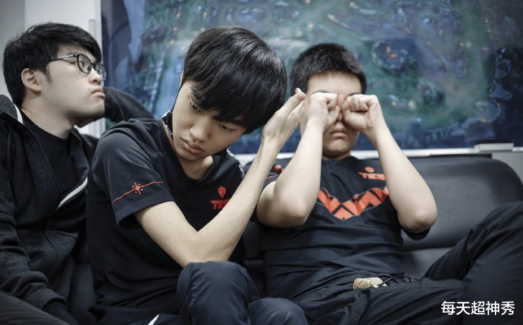 「lpl」LPL最佳阵容上架,TES上演“帽子戏法”,V5守得云开见月明