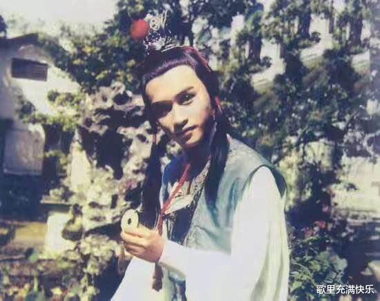 『张国荣』张国荣刚出道时，被迫拍“另类”电影，成为他最后悔的作品