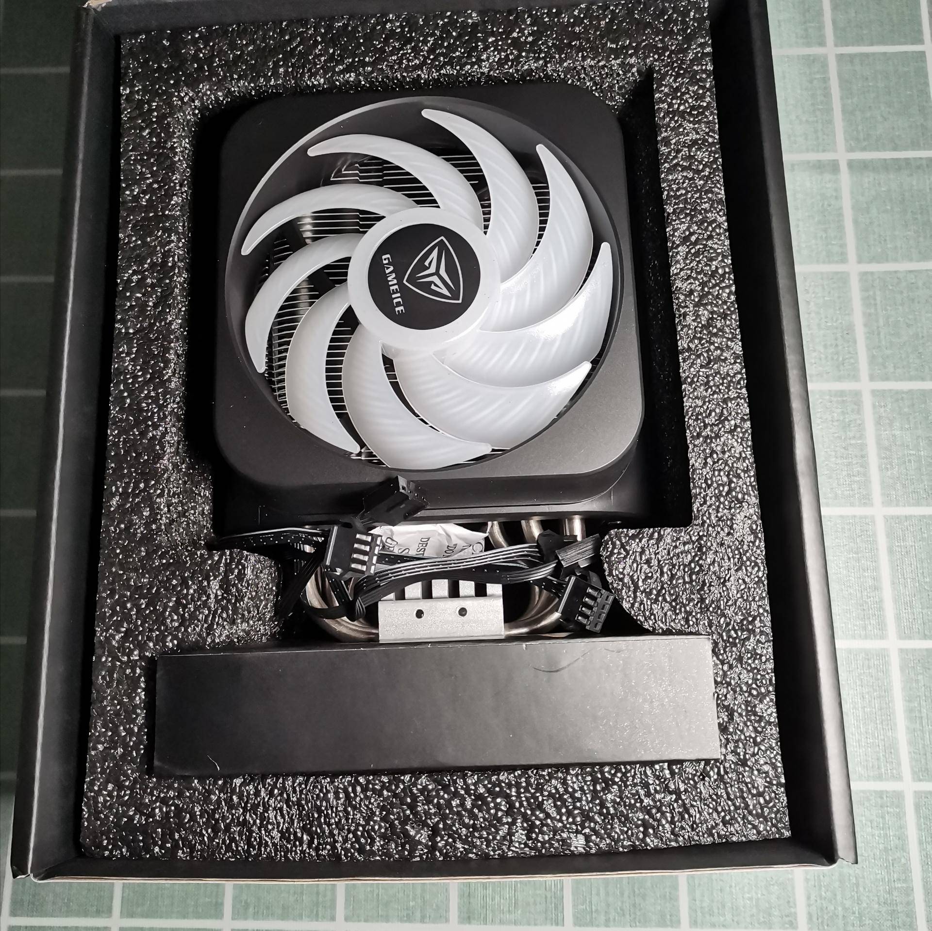 小米科技|真材实料有颜值——超频三 东海逐鹿 GI-D66A RGB 塔式散热器开箱