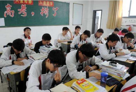 『』高中生的优秀到什么程度,才能考上985层次的名牌大学?