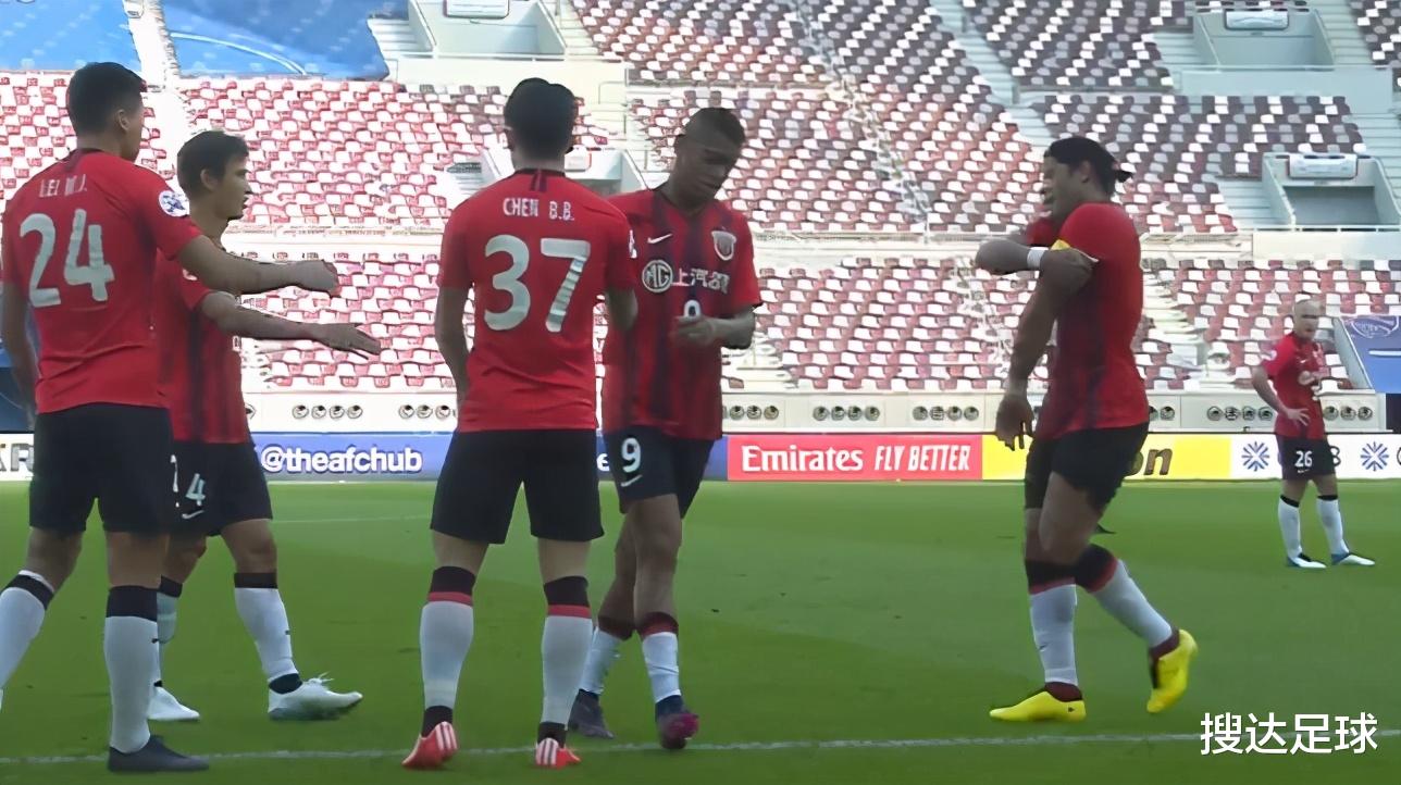 佩雷拉|亚冠2-1逆转，冲上小组第2！佩雷拉各种神奇换人，只能说一句真香