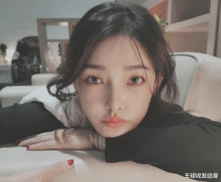 王晶：被王晶发掘时才读大二，拍3部电影爆红后销声匿迹，成“最美晶女郎”