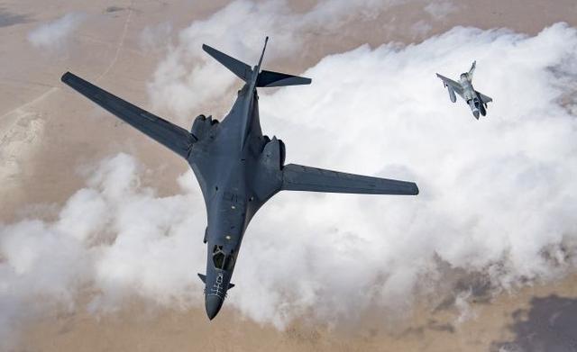 『轰炸机』世界强国轰炸机名次公布，俄评论：中国轰炸机已具备全球打击能力