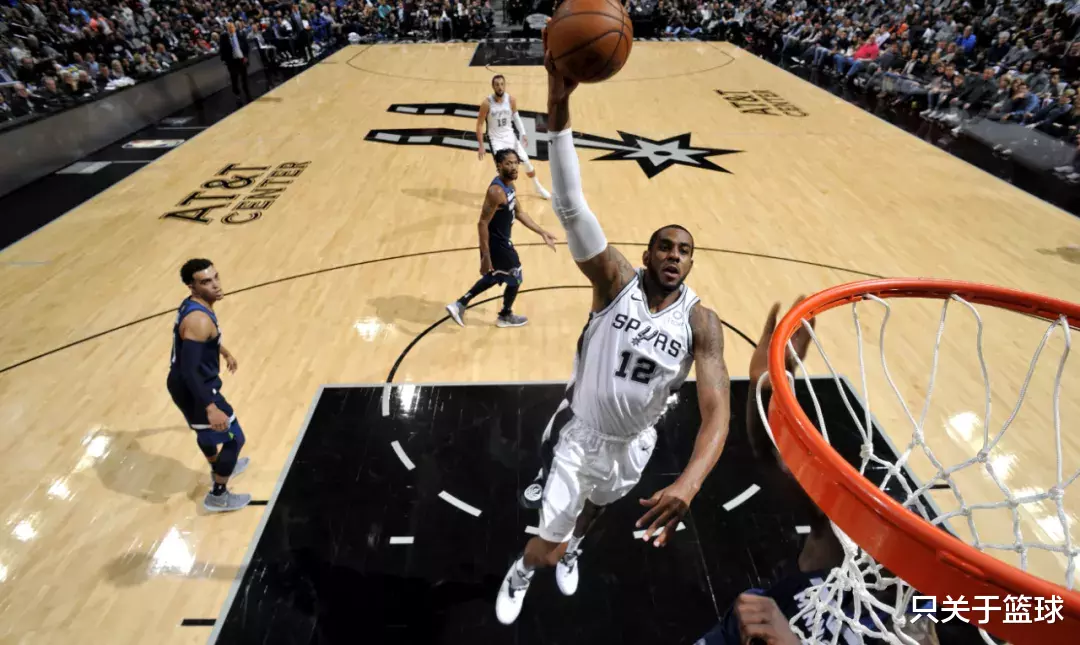 『马刺队』阿德赛季报销与马刺童话破灭：本想互相成全，怎奈各自凋残