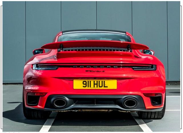 保时捷911|保时捷911猎装版，拥有更精致的造型，更大的车窗