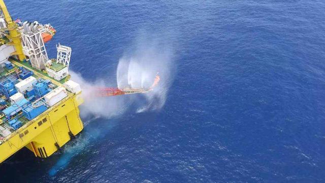 『南海』南海的一把大火，烧出5000亿吨“黄金”，全世界26个国家密切关注
