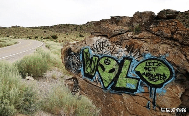 【外星人】外星人会入侵地球？人类将迎来世界末日？科学家：存在这种可能