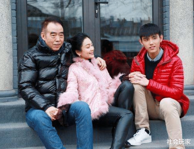 【宋丹丹】?宋丹丹捧儿子没成功，陈红捧儿子也不行，她却撒手不管儿子成影帝
