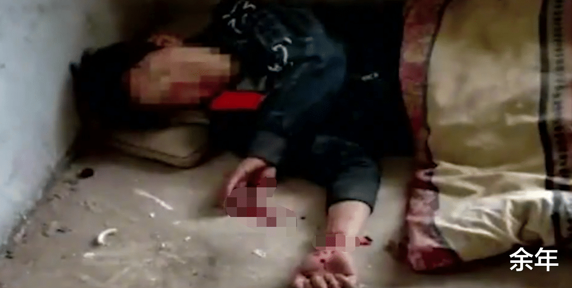 「迪丽热巴」妈妈看到儿子一条朋友圈，找到儿子已经奄奄一息……