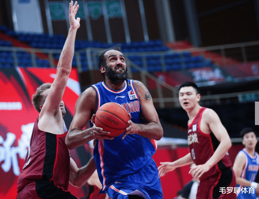 北京男篮|大争议，黑马1分绝杀就干北京，不到48小时却轮休双核疑放水广东