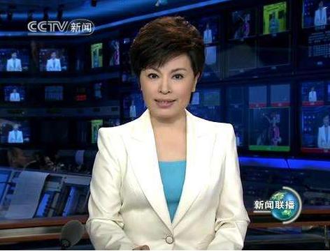 李瑞英|曾“央视一姐”李瑞英，儿子坠楼依旧主持工作，被骂“六亲不认”