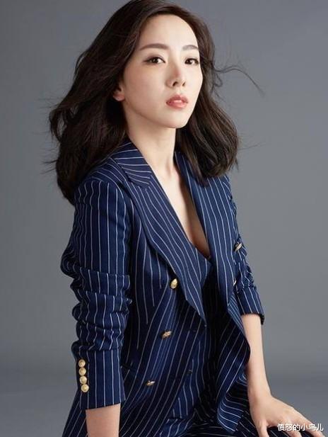 李思思|央视主持李思思，被“嫁”60岁老头，孩子生2个了，老公才现身