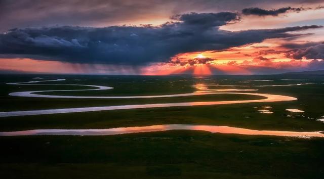 新疆维吾尔自治区|终于！可以去新疆了！最新防疫政策：全疆景点开放、恢复大巴出行